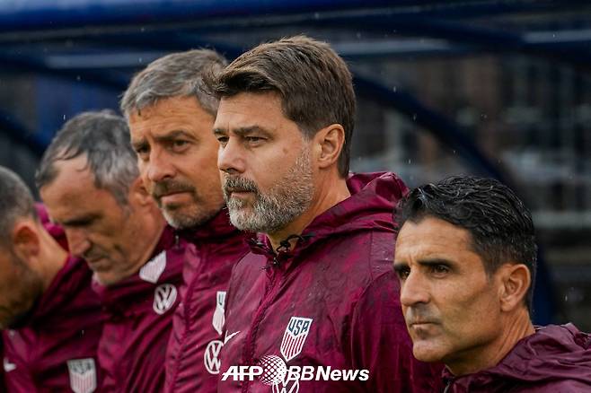 마우리시오 포체티노(오른쪽 두 번째) 미국 축구대표팀 감독. /AFPBBNews=뉴스1