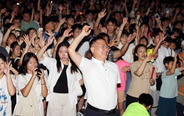 2025 칠곡 꿀맥 페스티벌이 오는 20일부터 21일까지 칠곡 평화분수 일원에서 열린다. 사진은 지난해 축제 한 장면.