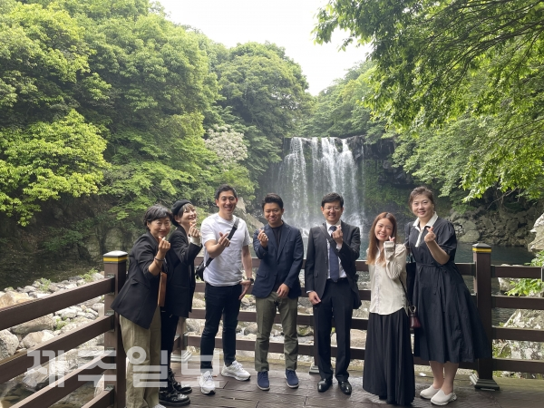 제주도와 제주관광공사는 일본발 대형 크루즈 MSC 벨리시마 선사 관계자를 대상으로 지난 5월 19~20일 팸투어를 전개했다. 제주일보 자료사진