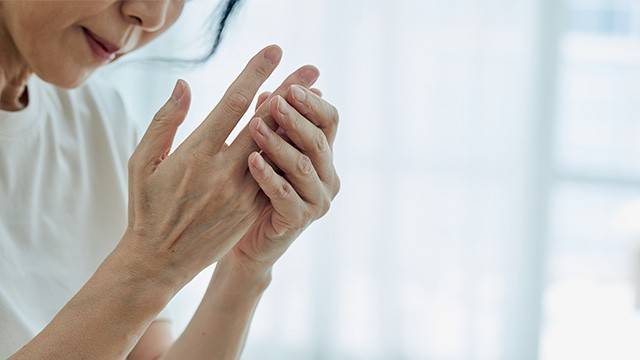 손목터널증후군은 손 저림과 감각 저하를 유발하는 질환이다｜출처: 클립아트코리아