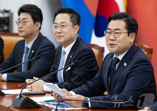 박찬대 더불어민주당 대표 직무대행 겸 원내대표가 12일 오전 서울 여의도 국회에서 고별 기자간담회를 하고 있다. 2025.6.12/뉴스1 ⓒ News1 이재명 기자