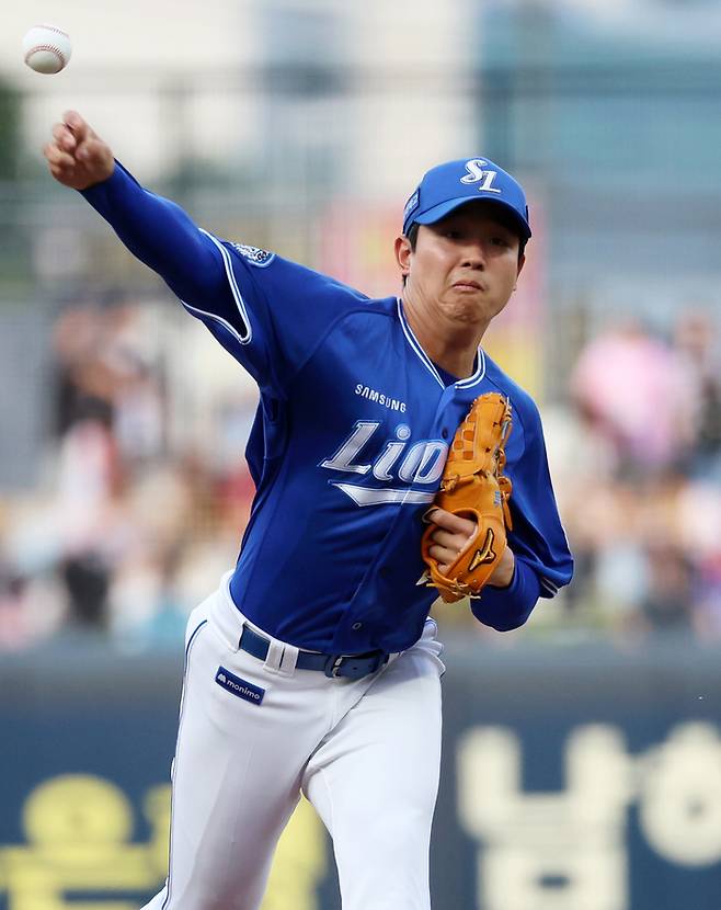 삼성 양창섭이 11일 광주-기아 챔피언스 필드에서 열린 2025 KBO리그 KIA전에 선발 등판해 역투하고 있다. 사진 | 광주=연합뉴스