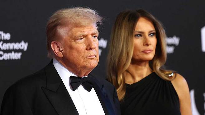멜라니아 여사와 '레 미제라블' 개막공연에 참석한 트럼프