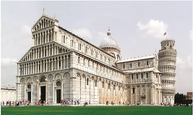 피사 성당(1062~1118년쯤)