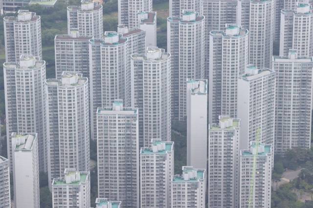 서울 송파구 서울스카이에서 본 일대 아파트. 연합뉴스