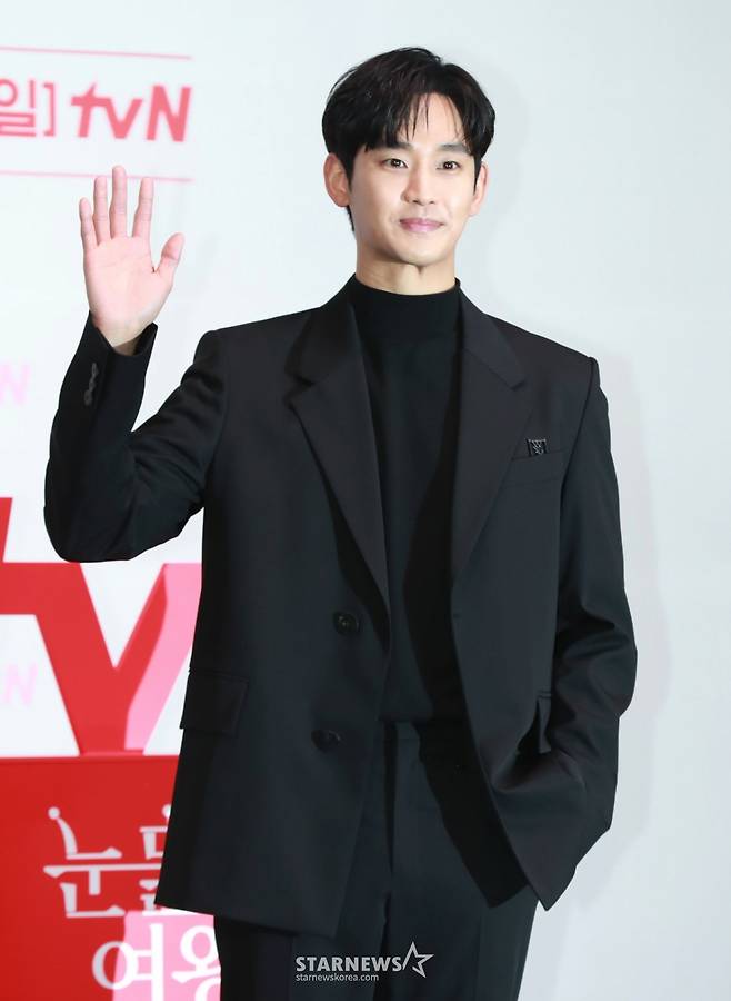 배우 김수현 /사진=이동훈