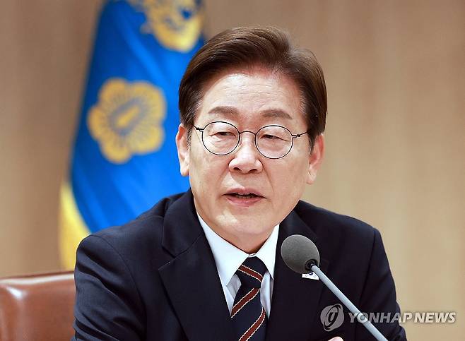 이재명 대통령, 비상경제점검 2차 TF 회의 발언 (서울=연합뉴스) 홍해인 기자 = 이재명 대통령이 9일 서울 용산 대통령실 청사에서 열린 비상경제점검 2차 태스크포스(TF)회의에서 발언하고 있다. 2025.6.9 [대통령실통신사진기자단] hihong@yna.co.kr