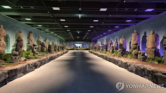 제주 돌문화공원에 조성된 설문대할망전시관 입구 [제주도 돌문화공원관리소 제공.재판매 및 DB 금지]