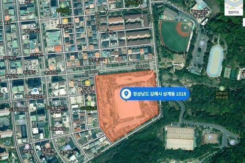 학교법인 인제학원 소유였던 옛 김해시 삼계동 종합의료시설 부지(붉은색). [네이버 지도 캡처]