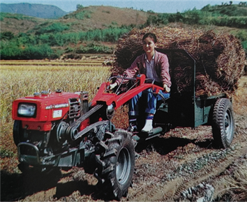 대동공업의 경운기./대동50년사 /