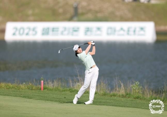 김시현이 한국여자프로골프(KLPGA) 투어 DB그룹 제39회 한국여자오픈골프선수권대회에서 데뷔 첫 승에 도전한다. (KLPGA 제공)
