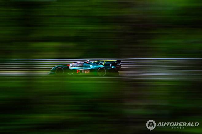 애스턴마틴 발키리가 르망 24시에 출전한다(애스턴마틴)