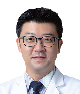 허동범 연세스타병원 병원장 - 현 경희대 의과대학·의과전문대학원 외래교수, 현 정형외과 전문의, 현 대한정형통증의학회 정회원, 전 중국 청도시립병원 한중사랑관절전문센터 의료진