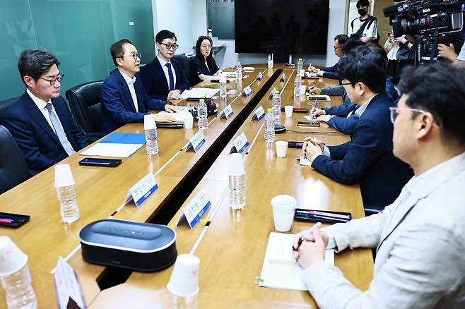 美 냉장고·세탁기에도 50% 관세부과..산업부, 가전