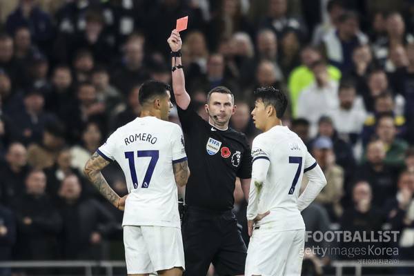 크리스티안 로메로(왼쪽), 손흥민(오른쪽). 게티이미지코리아&nbsp;