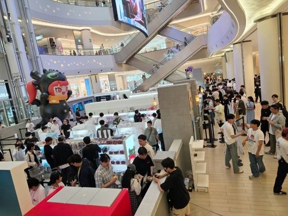 ‘SNOWMAGE in 롯데월드타워’