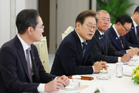 이재명 대통령이 13일 서울 용산 대통령실에서 열린 6경제단체·기업인 간담회에서 발언하고 있다. 대통령실통신사진기자단