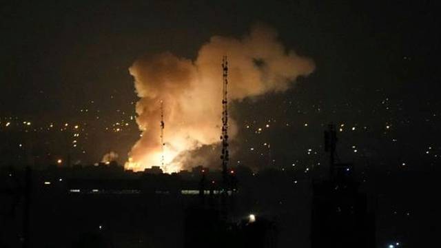 이스라엘, 이란 공습. AP 연합뉴스