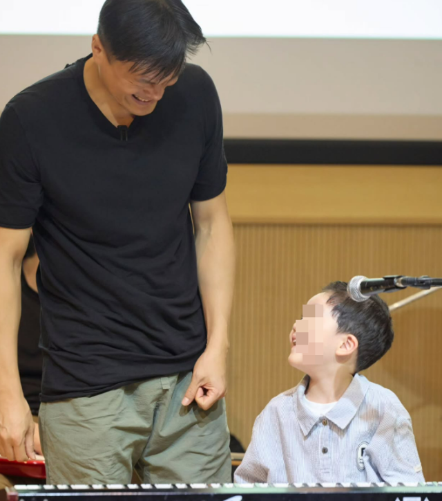 박진영 소셜미디어