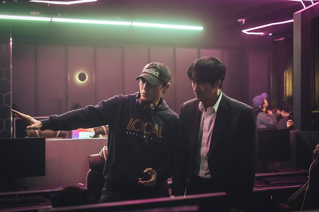 넷플릭스 오리지널 ‘광장’ 비하인드 컷 [넷플릭스 제공]