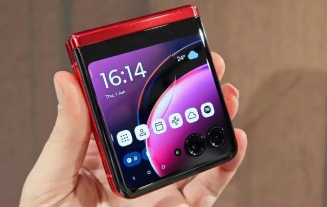 모토로라 폴더블폰  ‘레이저40 울트라’ [사진, 모토로라]