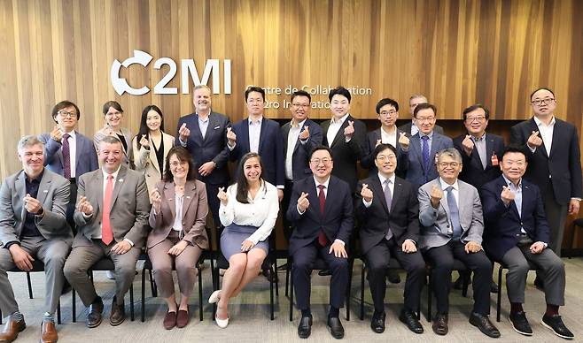 캐나다 최대 반도체 R&D시설인 C2MI 방문 [대전시 제공. 재판매 및 DB 금지]