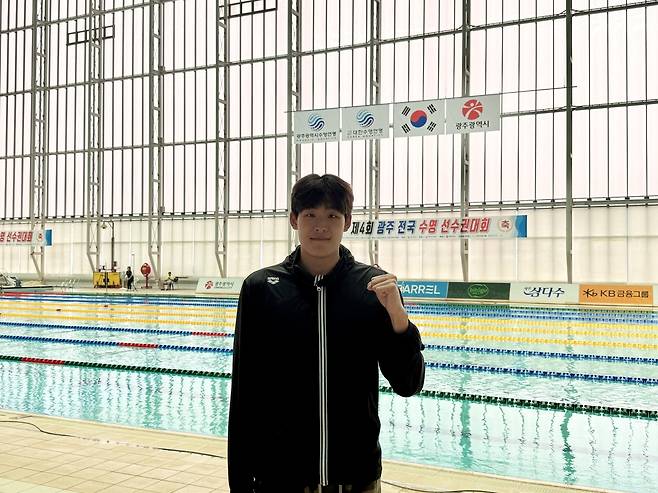 광주 전국수영선수권대회 남자 자유형 100ｍ에서 우승한 김영범. [올댓스포츠 제공. 재판매 및 DB 금지]