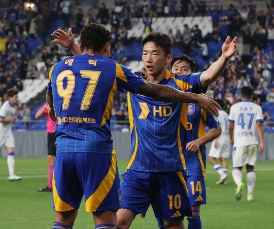 울산 HD 선수들. 사진[연합뉴스]