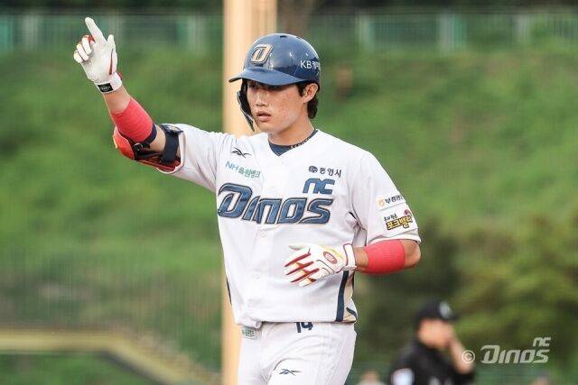 최정원/NC 다이노스