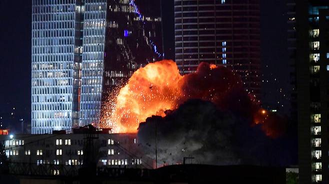 미사일 공격을 받은 텔아비브