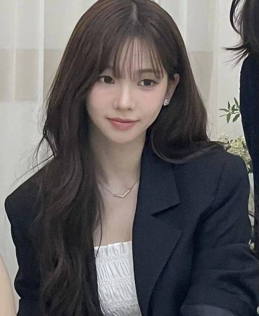 에스파 카리나. 사진출처=온라인 커뮤니티
