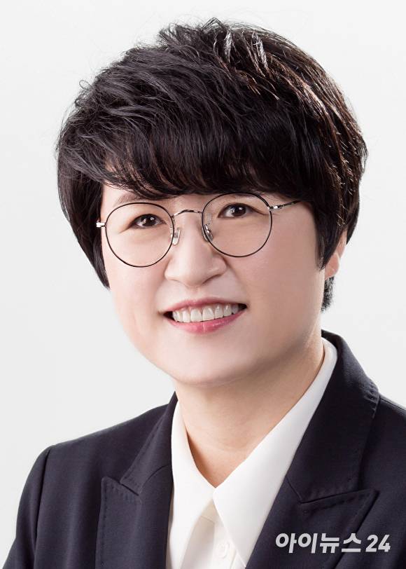 박희정 더불어민주당 포항시남구울릉군 지역위원회 위원장 [사진=더불어민주당 포항시남구울릉군 지역위원회]