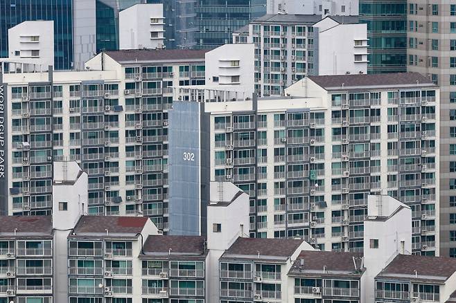 지난 13일 서울 시내 아파트의 모습. 2025.6.13/뉴스1 Copyright (C) 뉴스1. All rights reserved. 무단 전재 및 재배포, AI학습 이용 금지. /사진=(서울=뉴스1) 김도우 기자