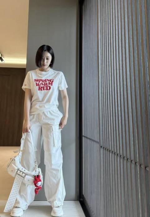 함은정 소셜 계정 캡처