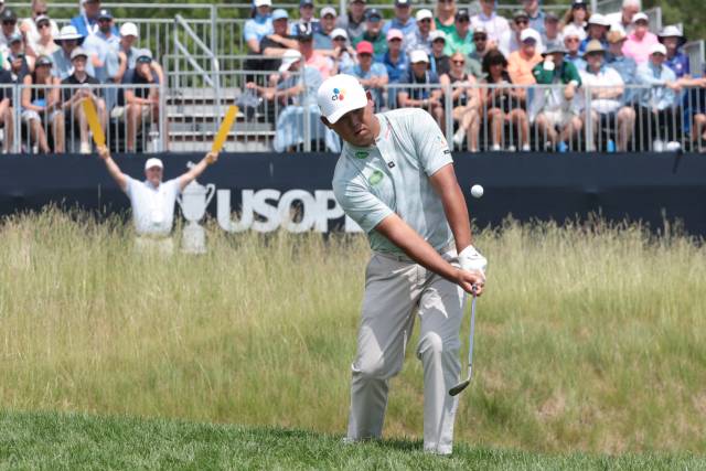 15일 US 오픈 3라운드에서 어프로치 샷하는 김시우. 이매진이미지스연합뉴스