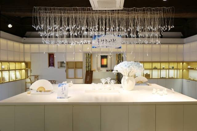 전주공예품전시관 청풍시휘 전시 모습/사진=전주문화재단 제공