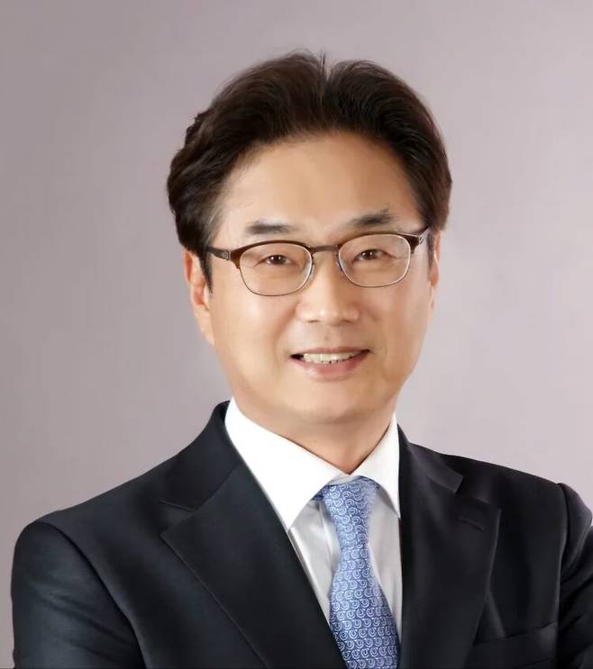 원희목 유한재단 신임 이사장. [사진=유한재단]