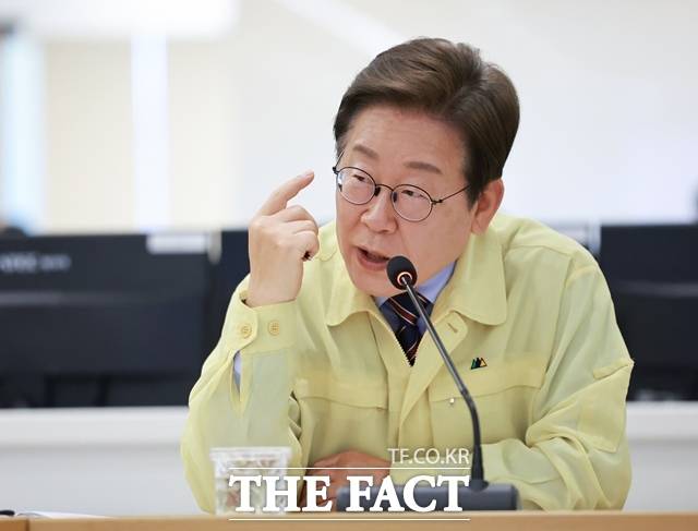 대통령실이 국민추천제 인선 기준에 대해 "추천 횟수는 참고사항일 뿐 사유가 더 중요하다"고 밝혔다. 이재명 대통령이 12일 서울 서초구 한강홍수통제소에서 열린 수해 대비 현장점검 회의에서 발언하고 있다. /뉴시스