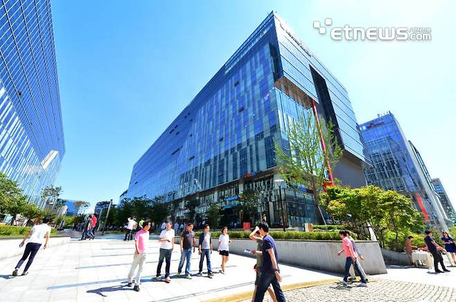 국내 주요 게임사가 밀집해 있는 판교테크노밸리