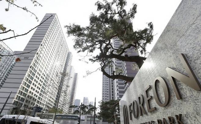 서울 강동구 둔촌주공 재건축 올림픽파크포레온 [사진 = 연합뉴스]