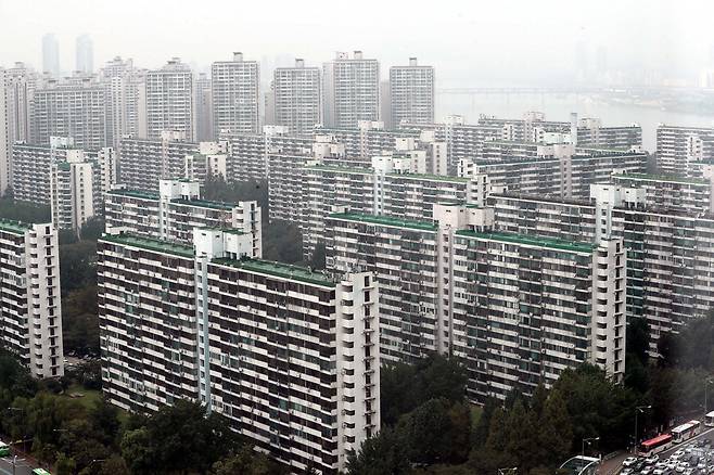 송파구 국민 평형 아파트 중 처음 40억원대에 거래된 '잠실주공5단지' 전경. 매경DB