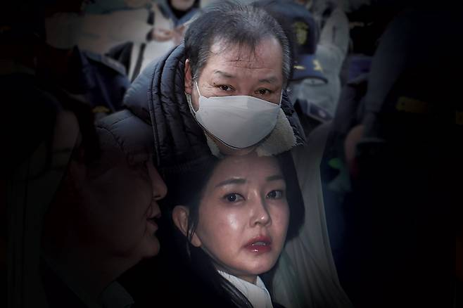 정치자금법 위반 혐의를 받는 무속인 건진법사 전성배씨가 지난해 12 월 서울남부지법에서 열린 영장실질심사에 출석하는 자료사진, 그 밑으로는 지난 4월11일 서울 용산구 한남동 대통령 관저를 떠나고 있는 김건희 여사 모습. ⓒ연합뉴스·시사저널 이종현