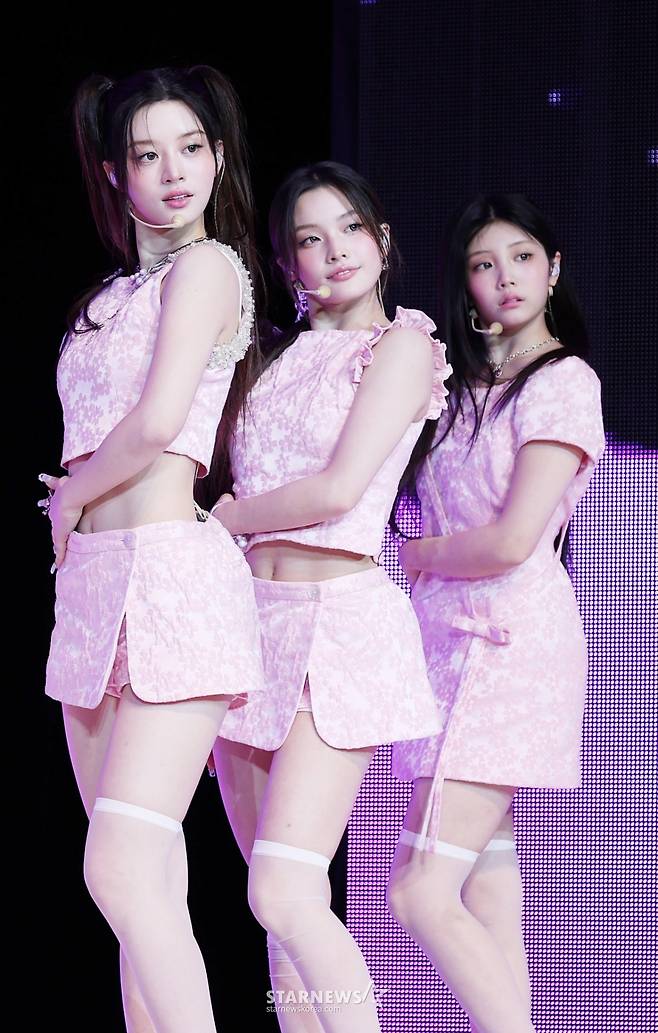 민주-이로하-원희, 예쁜 애 옆 계속 예쁜 애[★포토]