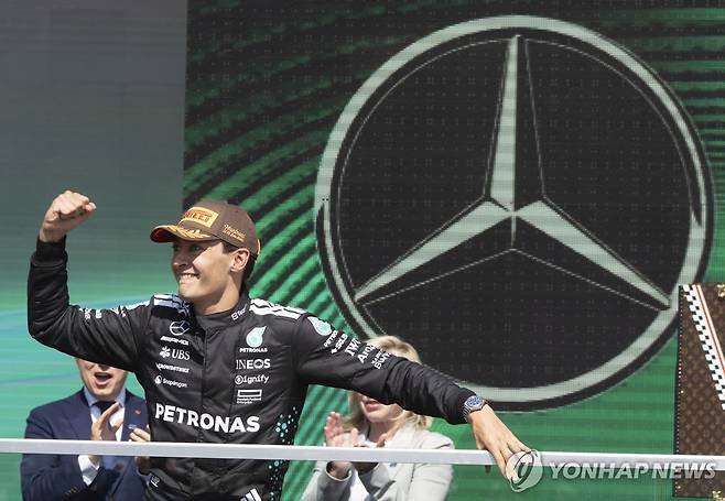 우승을 기뻐하는 조지 러셀 [Christinne Muschi/The Canadian Press via AP=연합뉴스]