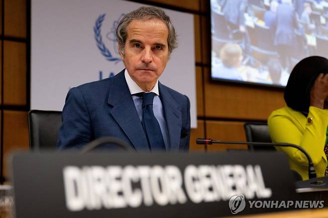 그로시 IAEA 사무총장 (빈 로이터=연합뉴스) 라파엘 그로시 IAEA 사무총장이 16일(현지시간) 오스트리아 빈에서 열린 IAEA 이사회 특별 회의에 참석했다. 2025.06.16 photo@yna.co.kr