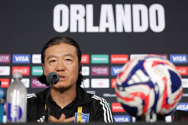 올랜도 Inter&co 스타디움(올랜도, 미국)/ 2025 피파 클럽월드컵/ 울산 HDFC vs 마멜로디 선다운스FC/ MD-1/ 공식 인터뷰/ 울산 김판곤 감독/ 사진 김정수