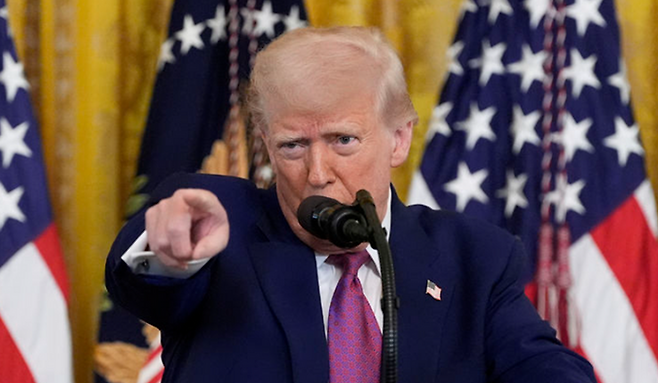 도널드 트럼프 미국 대통령이 지난 12일 워싱턴DC 백악관에서 연설하고 있다. ⓒAP/뉴시스