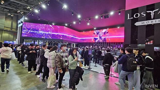 ▲ 아아니... 대기만 2시간이 넘는다구?