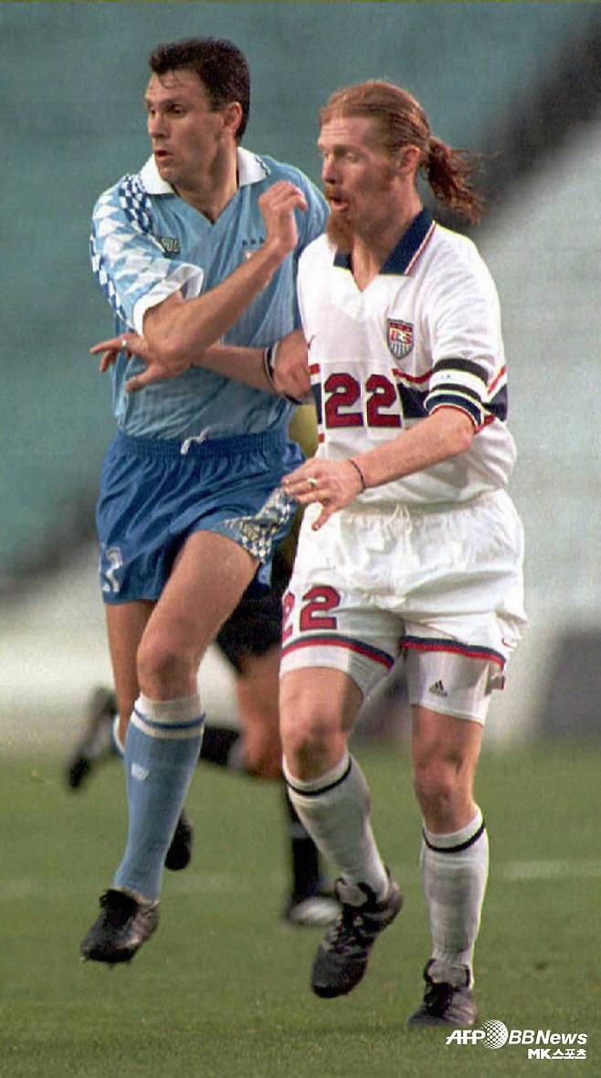 거스 포옛 전북 현대 감독의 선수 시절(사진 왼쪽). 사진=AFPBBNews=News1