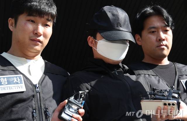 서울 강남역에서 연인 관계이던 피해자를 살해한 혐의로 재판에 넘겨진 명문대 의대생 최 모 씨(26)가 2심에서 징역 30년을 선고받았다. 2024.5.14/사진=뉴스1(김명섭 기자)